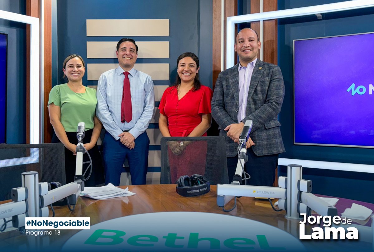 JorgeDeLama's tweet photo. 📸 #Programa18 #NoNegociable
👉 "Plan Bukele" en el Perú, Viable o no?
✅ Contaremos con la participación del Congresista @AlejoMunante
⏰ Lunes y viernes a las 5:30 pm
📻 Solo por Bethel Radio 100.1 FM
🎙️ Con Paola Martínez, Jorge De Lama e Isabel Soto https://t.co/ourhyLVBqZ