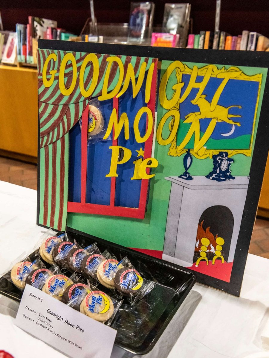 From “Goodnight Moon Pies” to “The Butter Battle Bar,” it was a feast of literary-themed displays and ironically-named baked goods at BC's eighth Edible Books Festival. @OneillLibrary's Ashlyn Stewart earned the win with “Around the World in 72 Dates.' bc.edu/bc-web/sites/s…