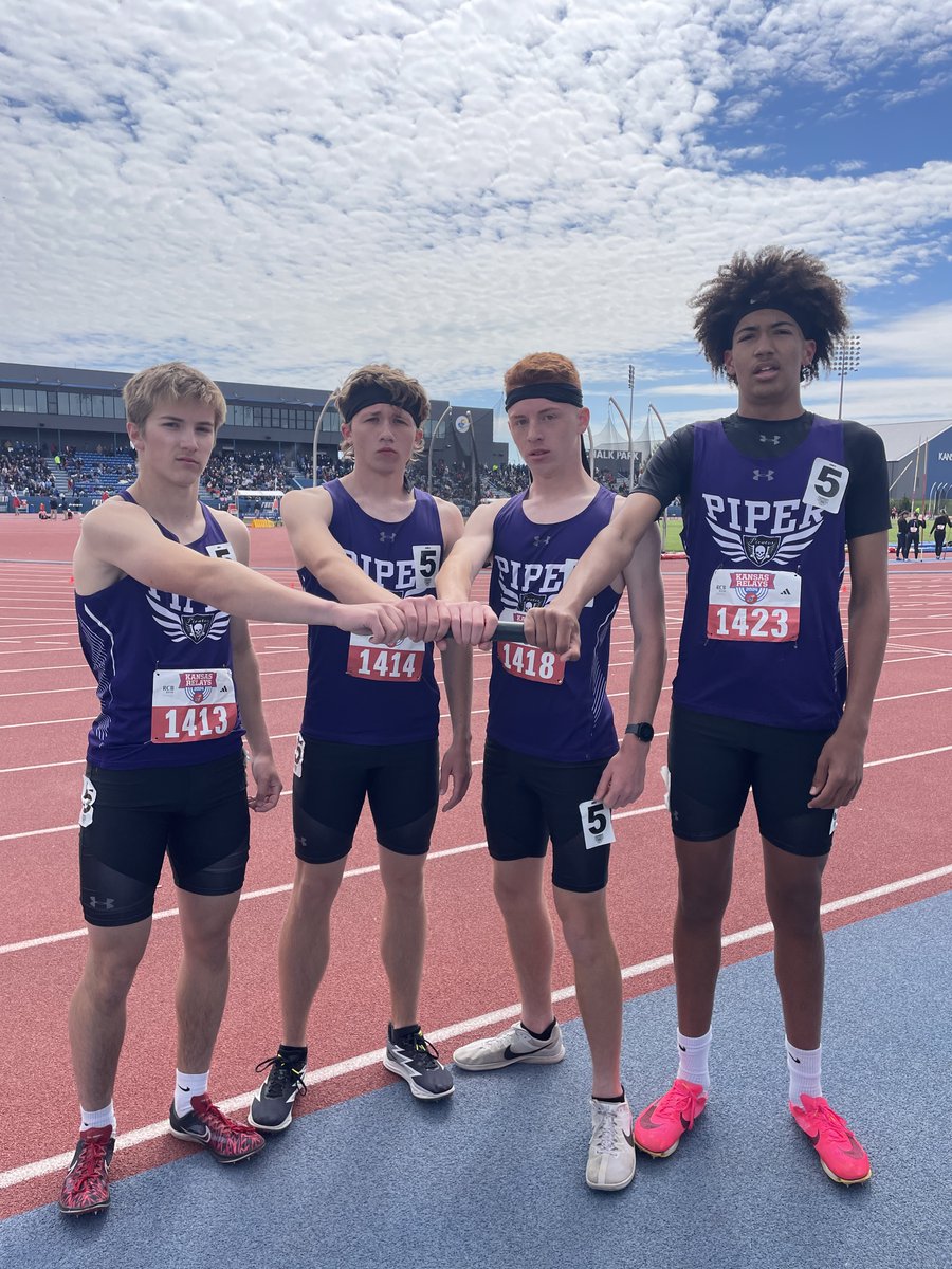 The boys 4x800m relay broke the school record at the Kansas Relays. The new record is 8:24.14. Relay members are Quinn Hanson, Lukas Hein, Grayson Lamb, and DJ Thomas.