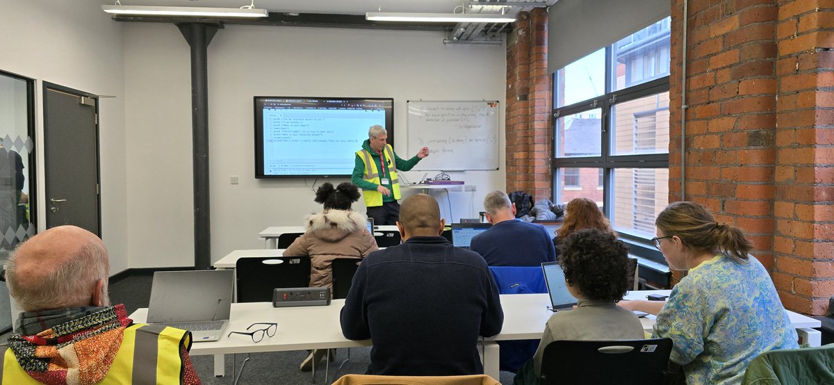 McrCoderDojo's tweet image. Thank you @AdaCollege @squarejazz for having us ! See you back here in June !