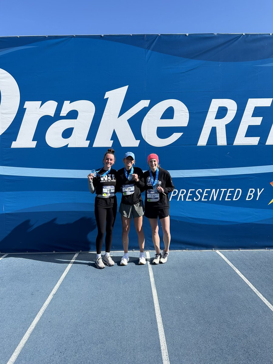 Sophomore Natalya Deardorff (5K) and coach Delaney (half marathon) ran in the <a href="/DrakeRelays/">Drake Relays</a> Road Races this morning. Warmed up the track for the main events later this week!💪