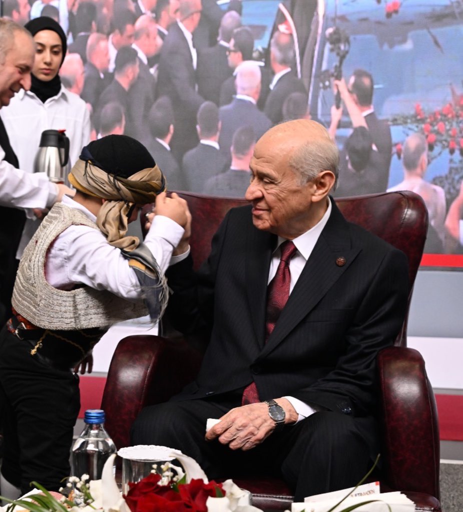 TÜRK Dünyasının TÜRKMEN BEYİ @dbdevletbahceli 🇹🇷🐺