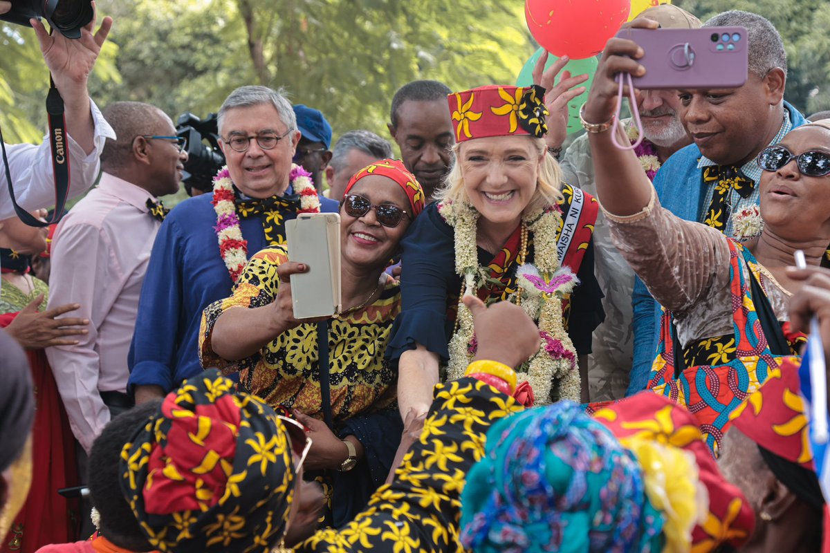 Vive Mayotte et vive la France ! 🇫🇷 #VivementLe9Juin