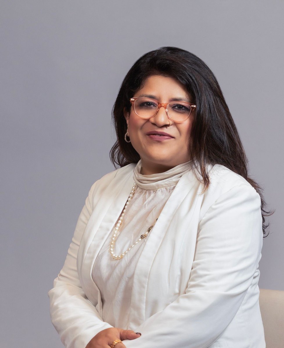 Dr Nupur Handa steps forward as the 12th Chairperson of Flo Bangalore, embracing the mission of “ The Power To Empower”. With a vision of leadership intertwined with responsibility, she is set to lead the chapter into a promising 2024-25. #ficciflo #flobangalore #womenpower