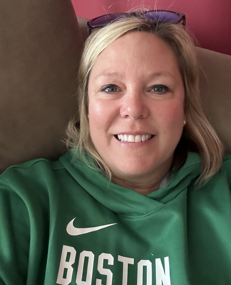 Kelley Bagdasarian tweet media