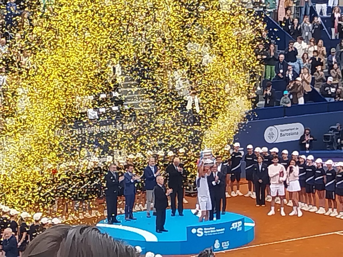 That's a wrap for #BCNOpenBS!Thoroughly enjoyed watching great tennis on my favourite surface-highlighted by the otherwordly Rafa Nadal-as now referenced by the 2024 Champion Casper Ruud🙂