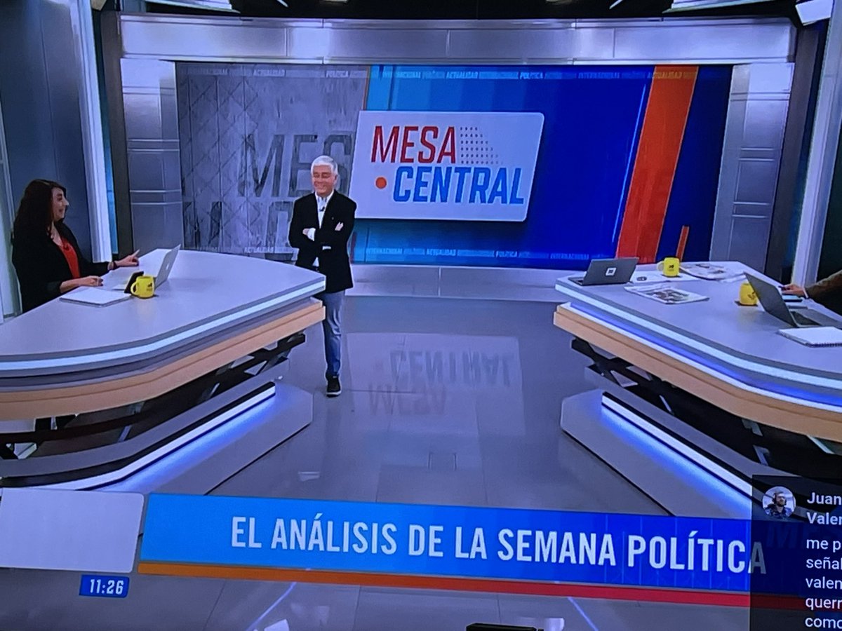 #MesaCentral @IvanValenzuelaU tratando a Aldo Duque de “El Dukele” Así estos tipos exigen respeto? Ellos se sienten tan cómodos que tratan de esa manera irrespetuosa a los que no tienen sus convicciones políticas. #PrensaBasuraYCorrupta