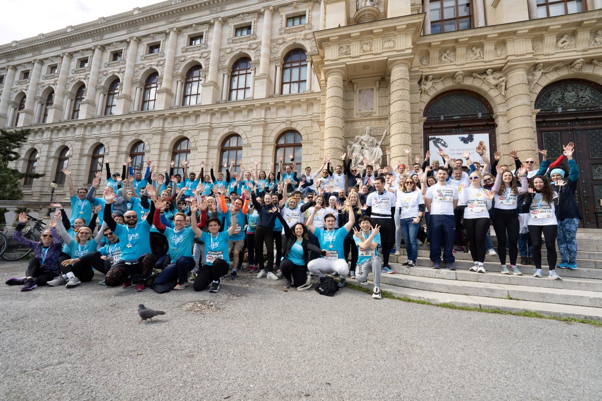 CeMM_News's tweet image. Congratulations to our 64 CeMMies who ran in the 41st @Vienna_Marathon today, along with our colleagues from @StAnna_CCRI! Thank you all and well done everyone! 🏅 👏 #VCM #VCM2024 #TogetherWeRun