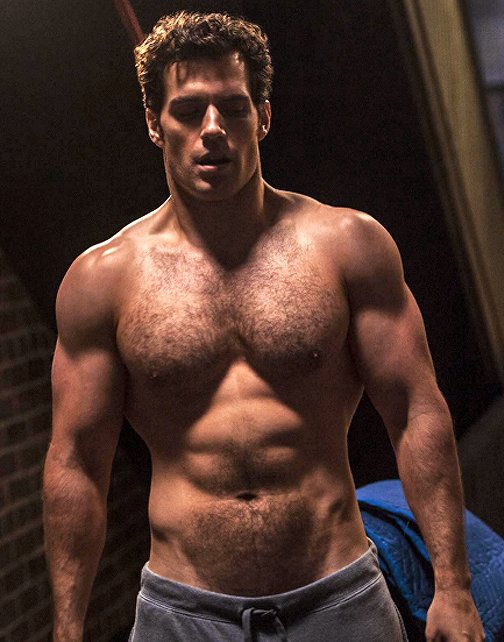 Daily Henry Cavill tweet media