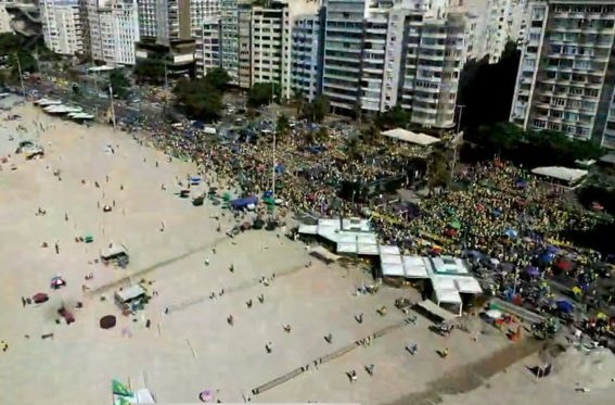 FLOPOU Foi uma gigantesca DECEPÇÃO. Bolsonarismo morreu e esqueceram de enterrar. CHUVA DE LULA NELES.