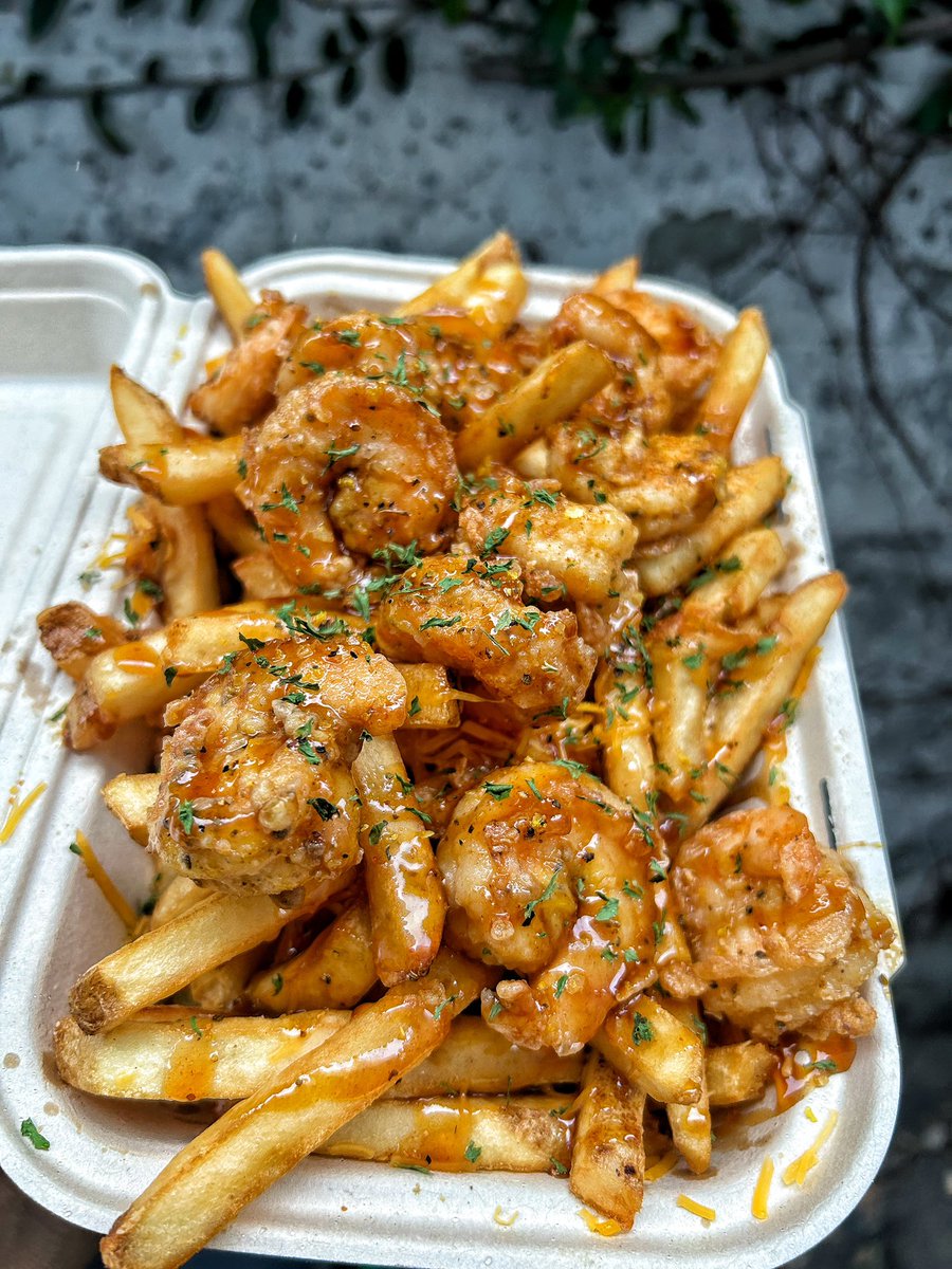 🚨 New Flavor🚨at the #Gardena Location Honey Lemon Cajun fried Shrimp fries 🔥🔥🔥 #mrfriesman #fries #shrimp #southbayfood #friedshrimp #delicious