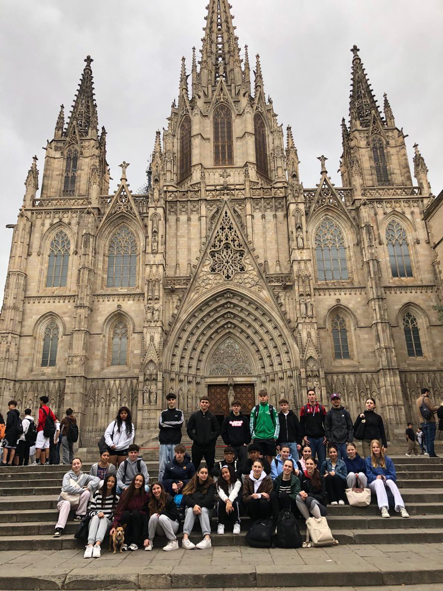 InstitutGoya's tweet photo. Hem pogut dur a terme la última part dels projectes que havíem encetat a França i a Alemanya. L’experiència ha estat molt positiva! #Epluscatedu #erasmus #erasmusprojects #erasmusmobility #exchange @consorciedubcn @sepiegob @EplusCatEdu https://t.co/ohZn0EOB9q