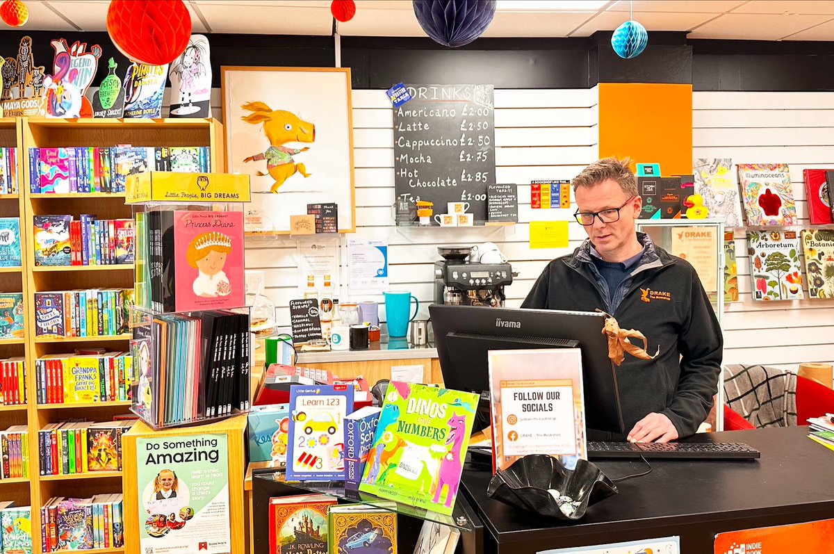 For this week’s #BookshopSpotlight, we caught up with Richard of @drakebookshop to talk event highlights, book podcasts & much, much more. So much more, in fact, that we’ve split this week’s feature into 2 parts!

Head to optindiebooks.co.uk this Sunday for Part One 📚