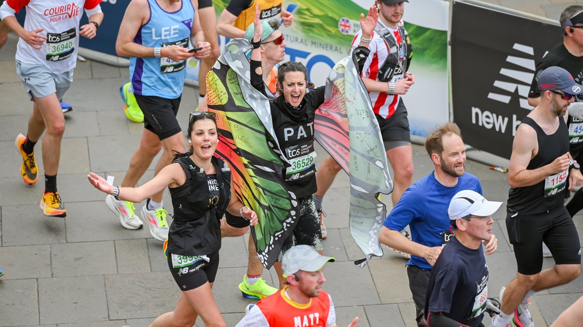 Lively energy is still coursing through the city as the TCS @LondonMarathon 2024 continues to inspire. We love celebrating human endurance alongside our spirited supporters who are keeping our runners strong: tcs.com/who-we-are/spo… #TCSRunsLondon #LondonMarathon