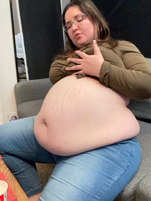 Theres a sexy after stuffing here in my 🩵Only Fatty🤍  https://t.co/2CvNpnhCTH https://t.co/6LUjBpXda<a href="/tag/clip"class="tags"><span>#clip</span></a>