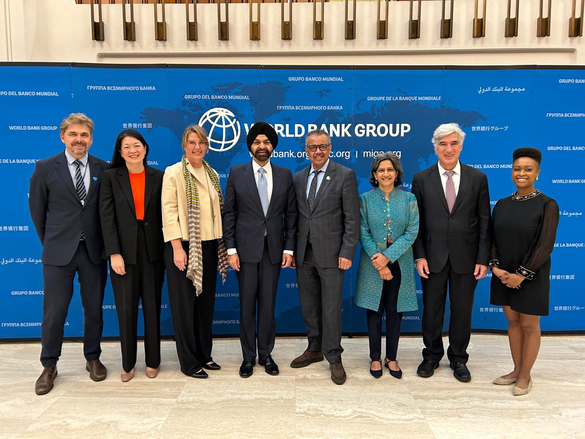 We wrapped up intense days of engagement in DC. Our @WHO delegation led by @DrTedros met with Members of Congress and Senators from both parties. It’s vitally important to listen to the perspectives of decision makers across the aisle and to find common ground for…