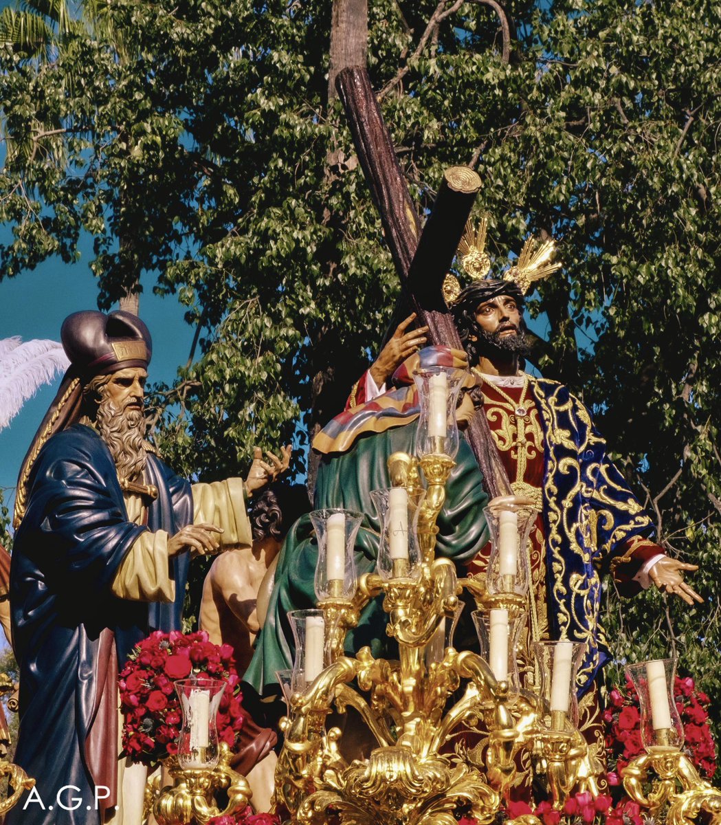 Señor de la Victoria. 

#cs12 #tdscofrade #fotocofrade #Sevillacofrade #DomingodeRamos #semanasantasevilla 

📸 A.G.P.