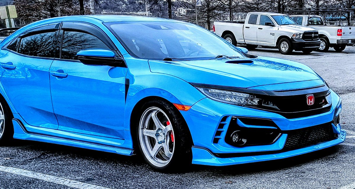 anon_jumper's tweet photo. @elonmusk I used to not care for Tesla mainly because they looked different without the grill and I love my Honda Civic and still do but Elon the truck is a beast and I absolutely love the Plaid. Fast isn't the word. It'll sink you in your seat 😉 props Tesla. https://t.co/qucCfUMLoh