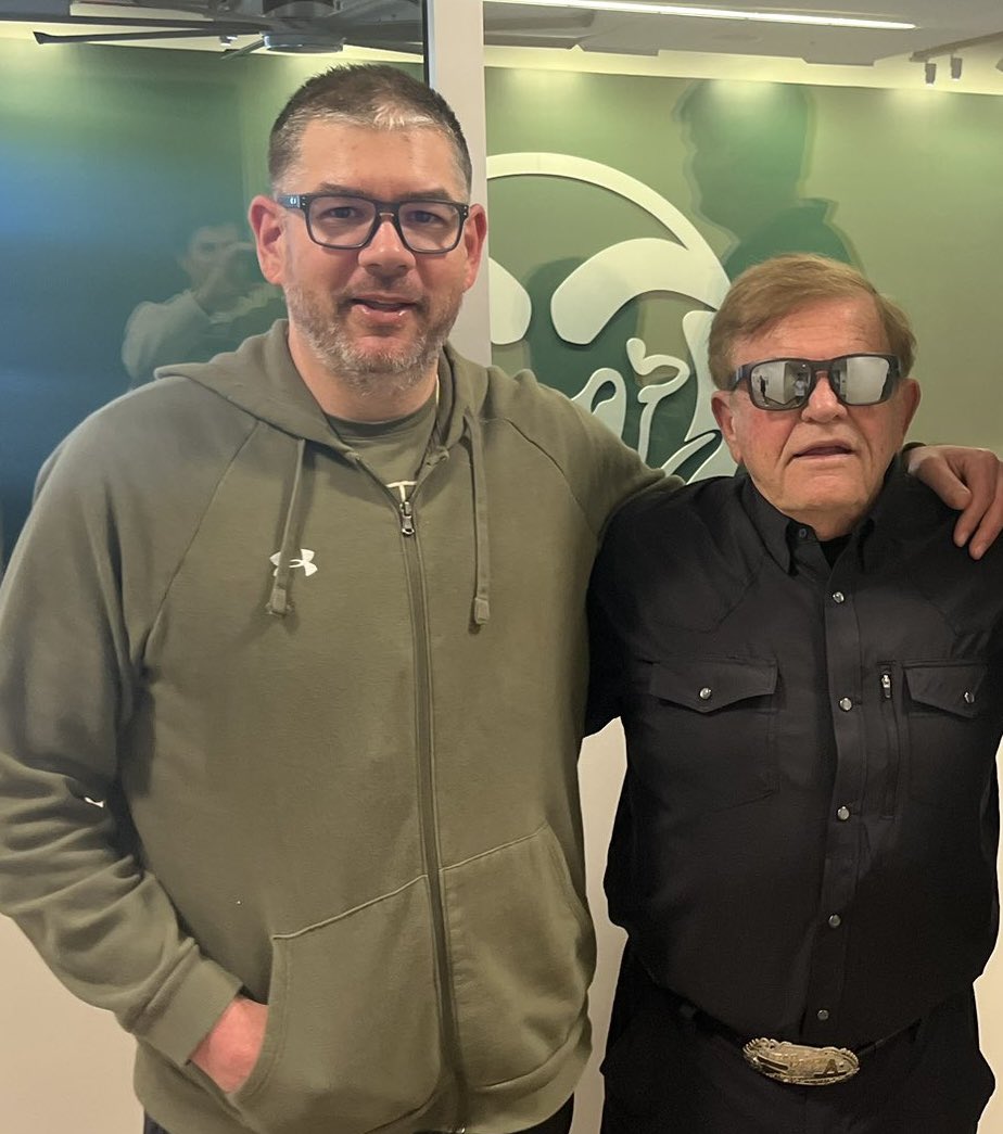 CoachTroyTaylor's tweet photo. I want to say thank you to four of the best college OL coaches in the world! @CoachMirabal @BillyBestOL @CoachShock_OBU and @ssaulnier1! 

Blessed that @CoachMcNallyOL united us with his love of OL PLAY! #CoachMouse 

That’s why he is THE GOAT! https://t.co/o4lhNES0fW