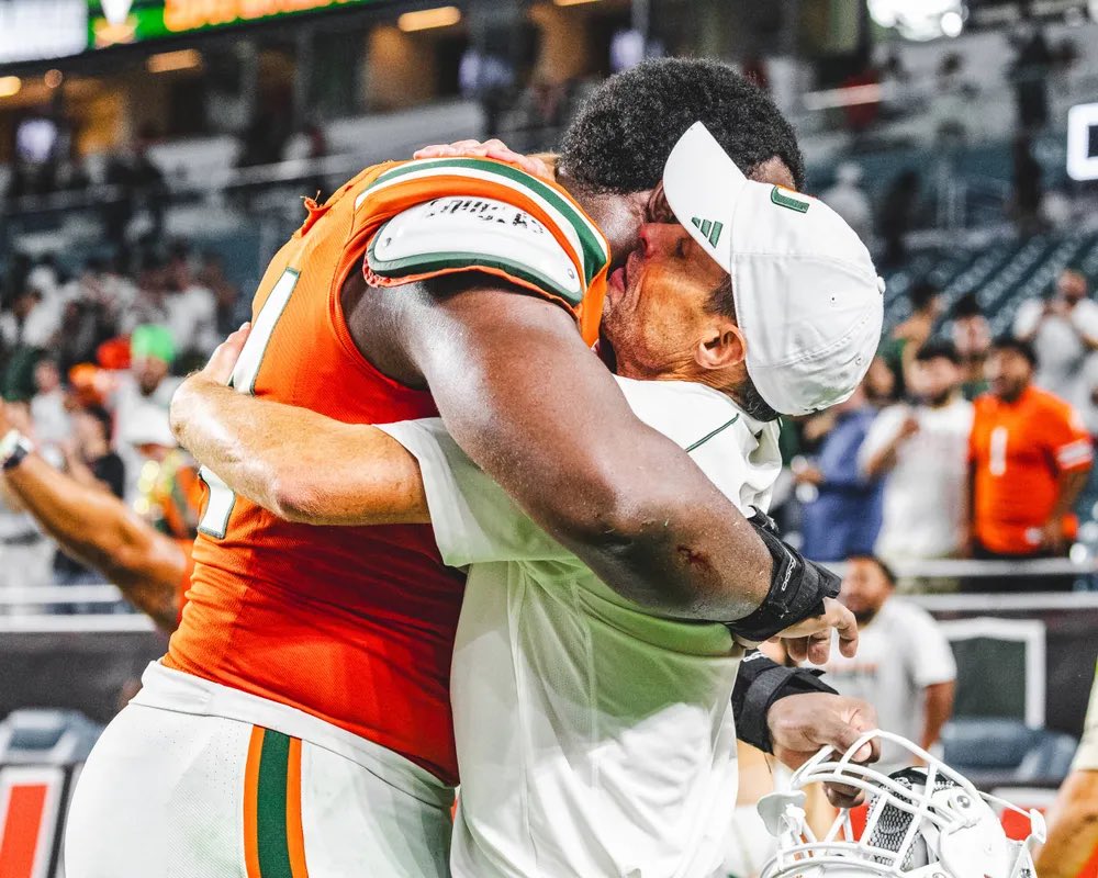 CoachTroyTaylor's tweet photo. I want to say thank you to four of the best college OL coaches in the world! @CoachMirabal @BillyBestOL @CoachShock_OBU and @ssaulnier1! 

Blessed that @CoachMcNallyOL united us with his love of OL PLAY! #CoachMouse 

That’s why he is THE GOAT! https://t.co/o4lhNES0fW