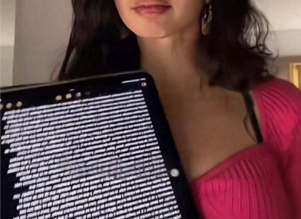 "Eu não ligo"

eu no meu bloco de notas: