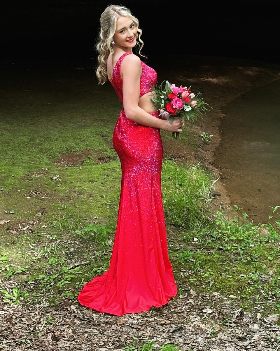 When you get her out of a basketball uniform 😍😍 <a href="/McinturffSophie/">Sophie McInturff</a> <a href="/StevenMcInturf8/">Steven McInturff</a>
