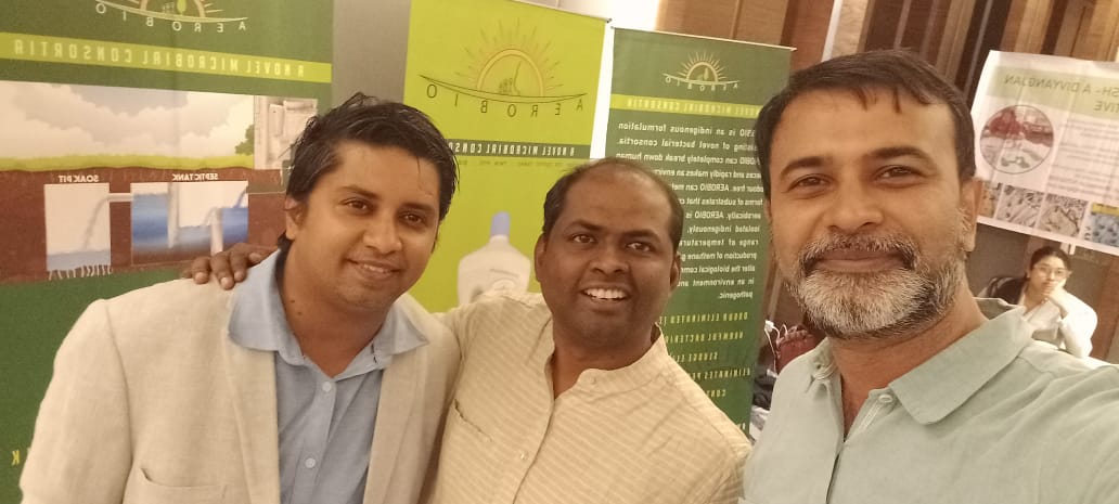 Wonderful to have @LabRajeev & @karthickbala in the Kolkata freshwater symposium; two amazing friends and of course awesome taxonomists!