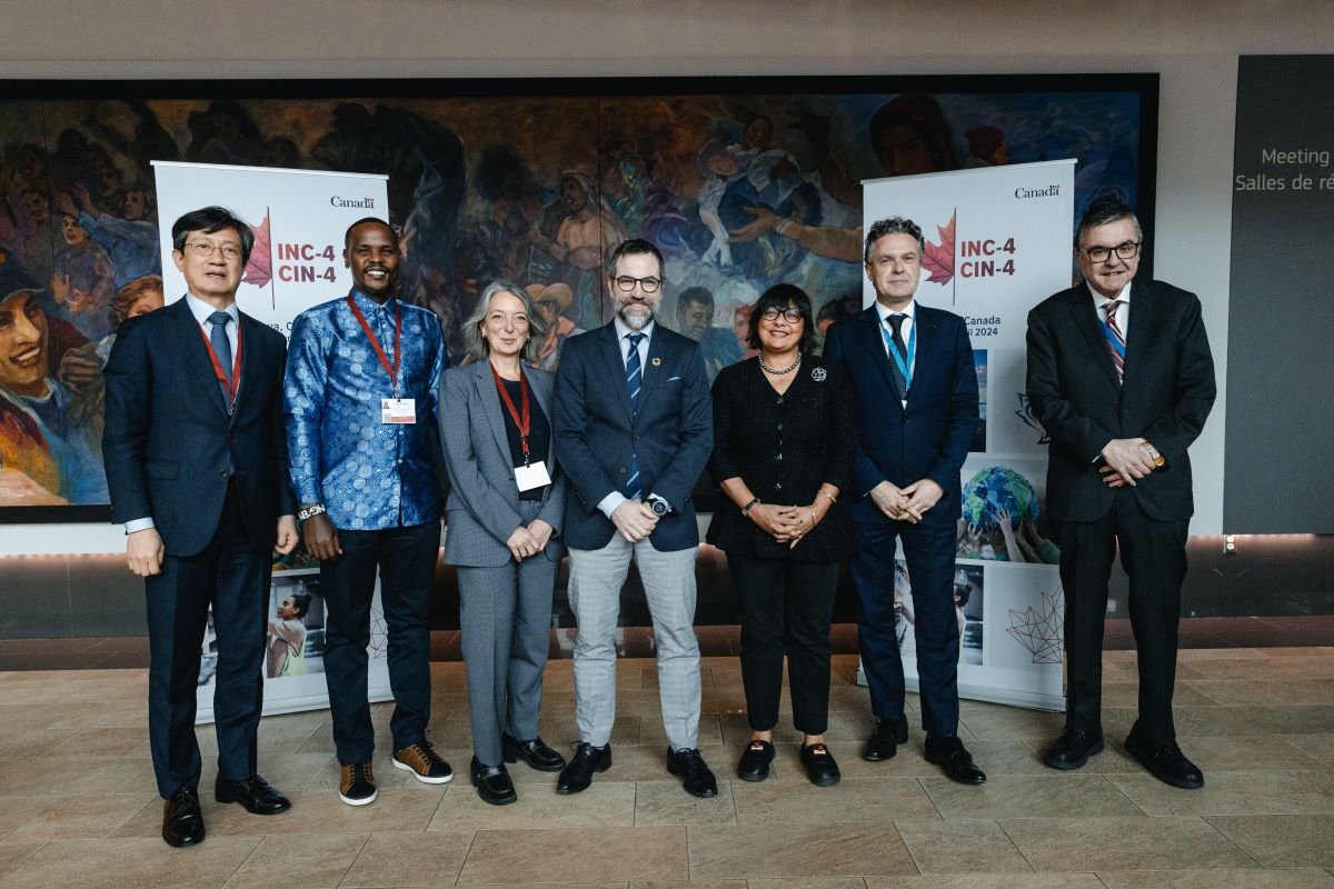 🌎 The Intergovernmental Negotiating Committee Host Country Alliance, uniting leaders from Uruguay, France, Kenya, Canada, and the Republic of Korea, is dedicated to securing a global agreement to address the #PlasticPollution crisis. #INC4 @UNEP