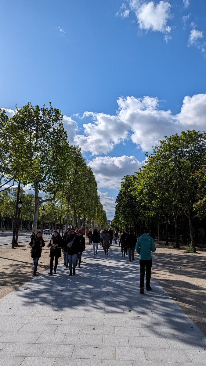 Paris is not Paris without the clouds 😮‍💨🥶even in April