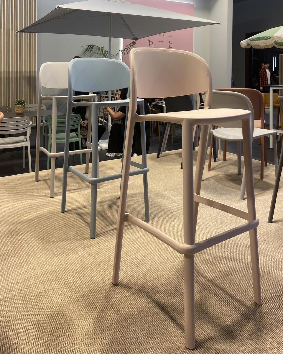 New fully recycled stools from Ezpeleta. Latest at Milan Design Week.

#ezpeleta #ezpeletacontract #ezpeletaspa #SimplyMilan #outdoorfurniture #gardenfurniture #recycledfurniture #MilanDesignWeek2024 #mdw24 #SimplySofas #milanodesignweek #milanodesignweek2024 #italianfurniture
