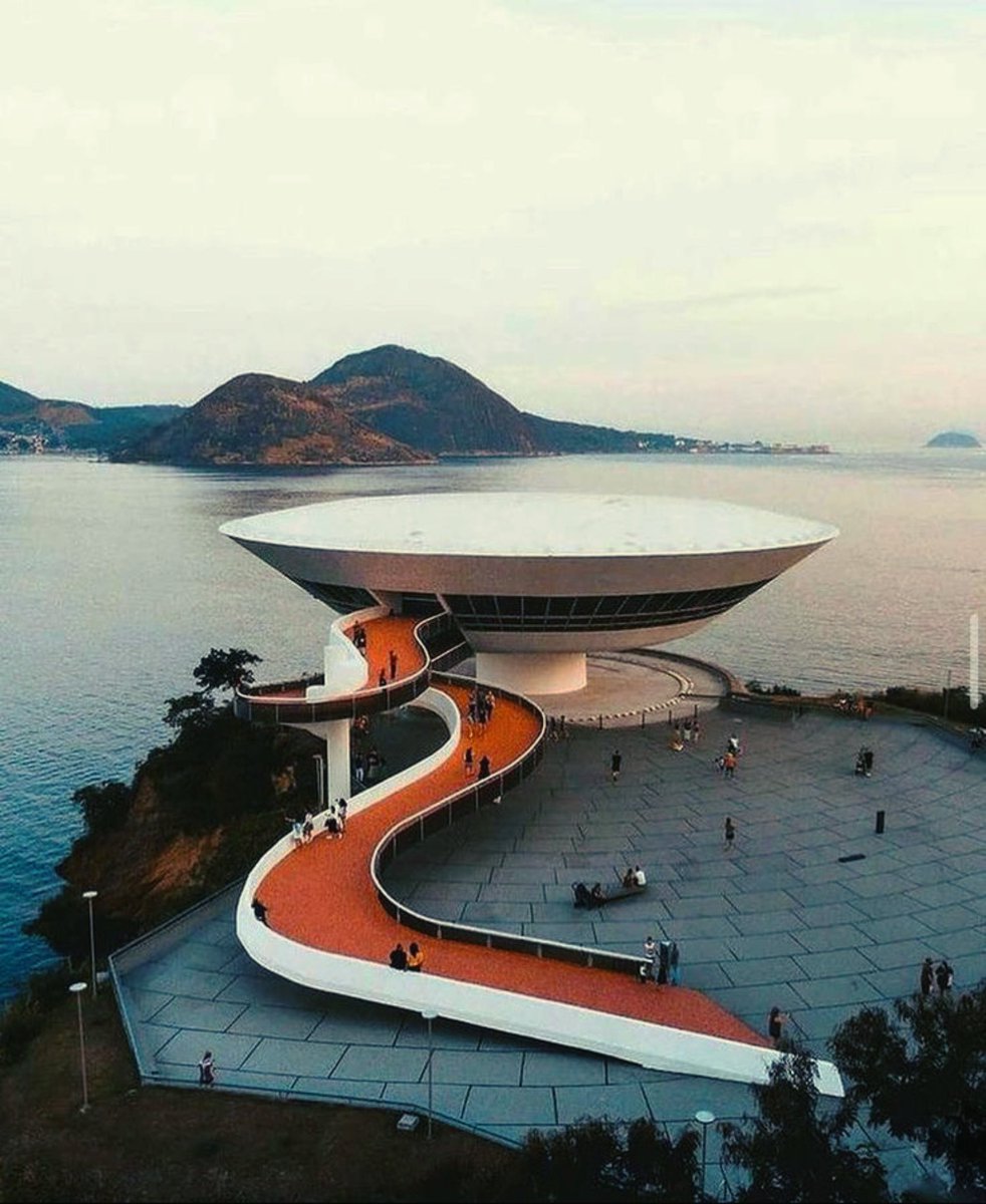 Niterói Contemporary Art Museum by Brazilian architect Oscar Niemeyer