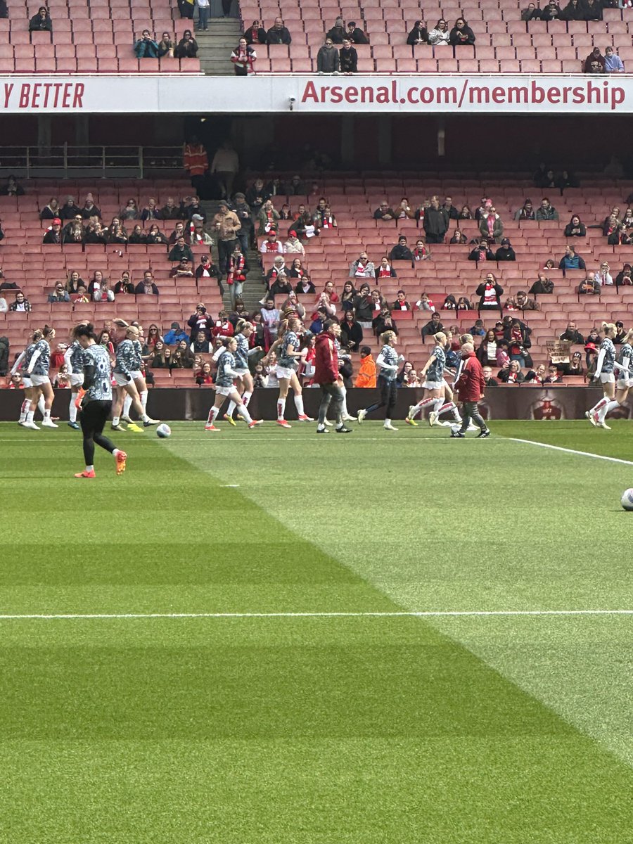 lightninggeog's tweet photo. Arsenal Leicester https://t.co/DxDz5FS4Qu