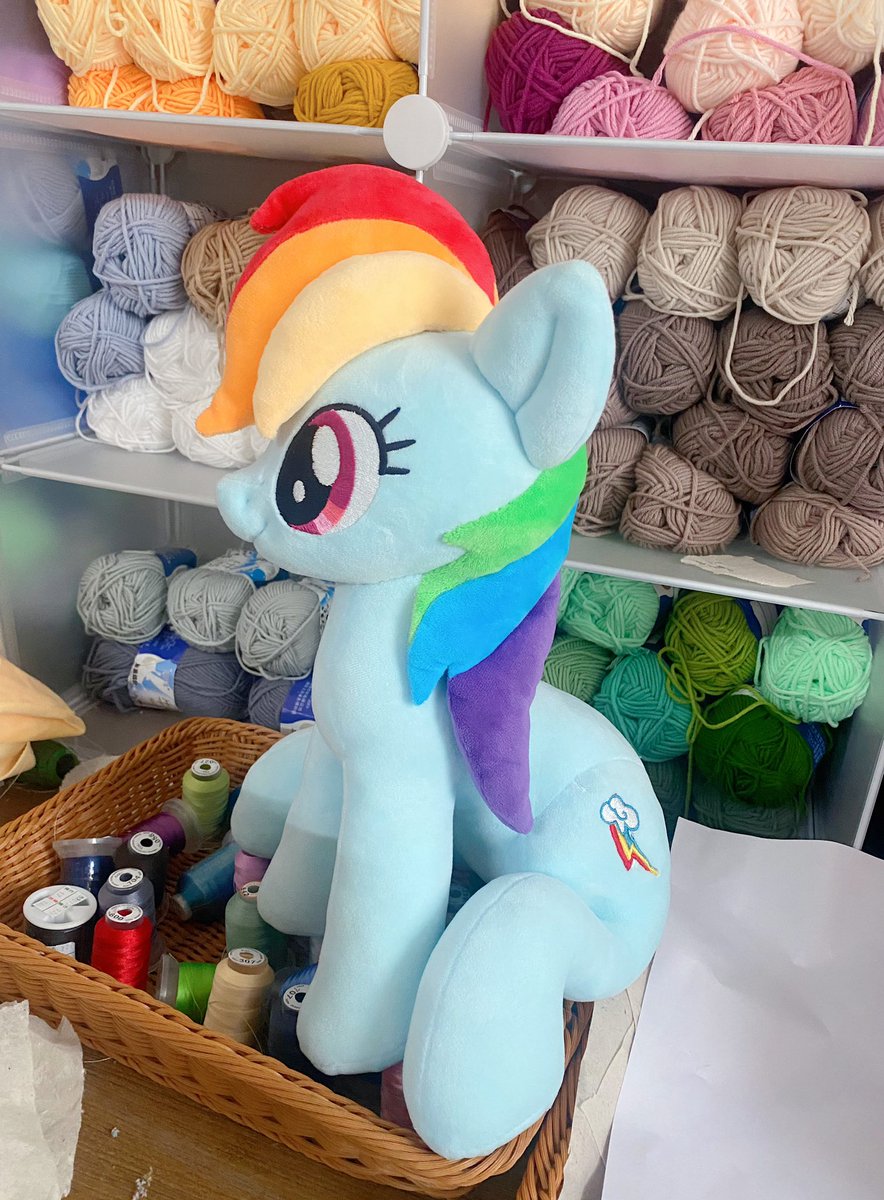 Sitting Rainbow Dash🌈
She doesn’t have wings and tail yet🐴

#RainbowDash #plush #mylittlepony 
#MLP #mlpplush #mlpfanart #mylittleponyfanart #mylittleponyplush