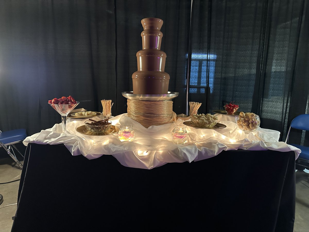 fwcfountain's tweet photo. Fort Wayne Chocolate Fountain serving up some delicious chocolate treats for the Norwell High Prom at The Allen County War Memorial Coliseum #celebratinglifesmilestoneswithChocolate https://t.co/ED3zMl1n8w