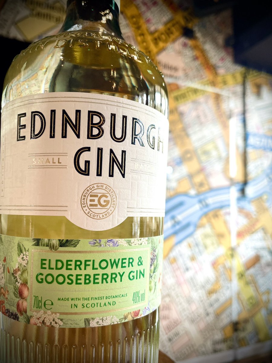 What better way to start your Sunday @TheAtlasBar than with a NEW #Gin! 🎉 @Edinburgh_Gin Elderflower & Gooseberry is the perfect G&T for this sunshine! Deliciously fruity and perfect with @DoubleDutchMix #tonic #Manchester ☀️🍸