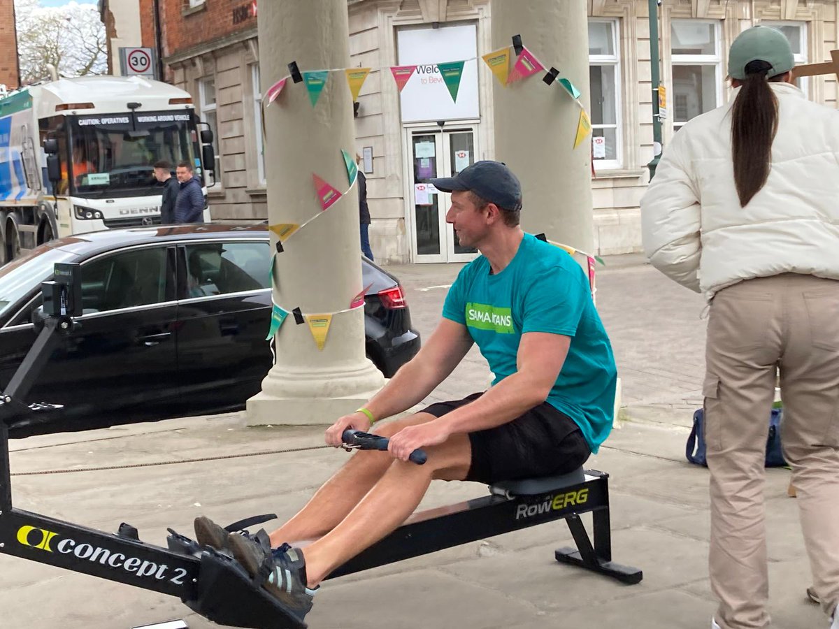 hullsamaritans's tweet photo. And.... it's a wrap! Well done lads. Time for a bath and a sleep! A fantastic 24 hours of rowing completed. Thank you to everyone who has supported them. They couldn't have done it without you #Winners #YouDidIt #HullSamaritans https://t.co/3DJWEzXPCs