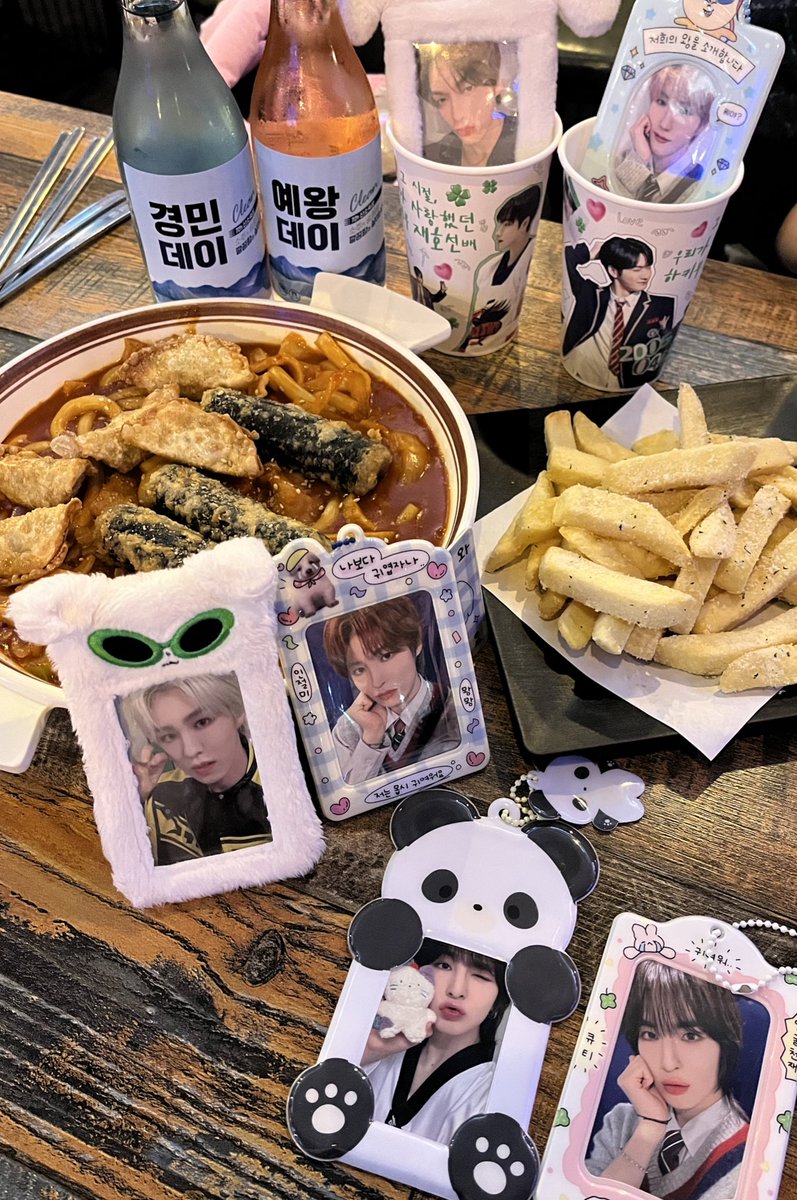 bxttxr_sxlt's tweet photo. 재호야 생일축하해😻😻🎂 https://t.co/MBOUniB49B