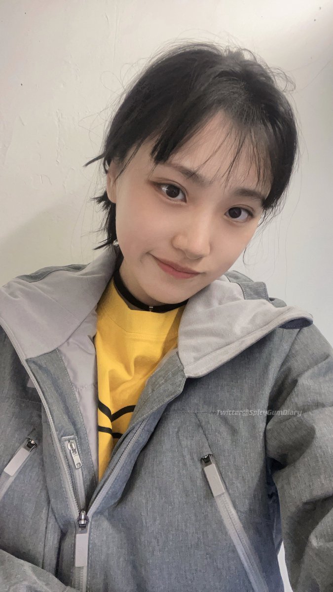 福利姬SpicyGum✨分享的黄推图片1 - 网红私拍内容