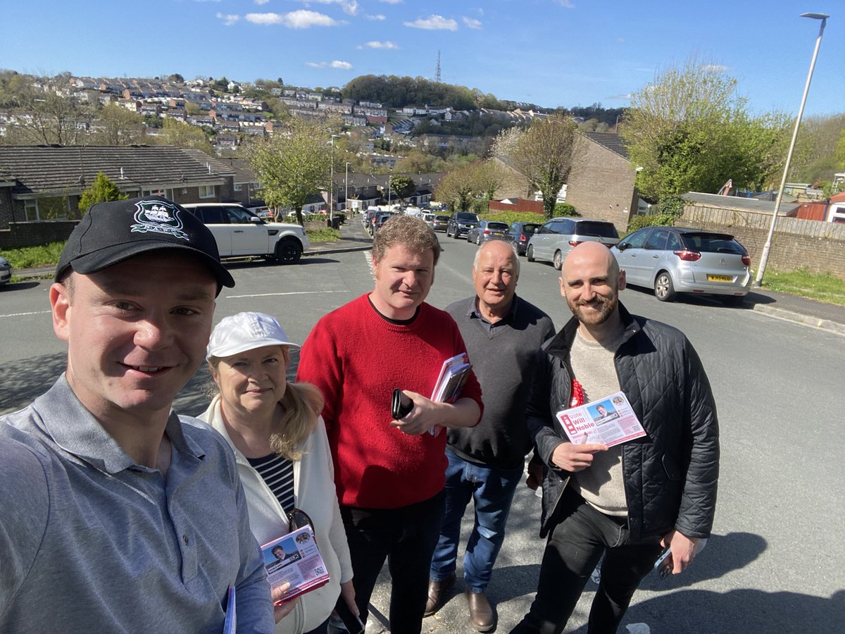 Very hot today ☀️ out supporting Council candidate @JoshMcCPlymLab in St Budeaux and @willnobleuk in Moor View ward. Thank you @CDevonLabour and @LaurieLaybourn for coming to #Plymouth again today!