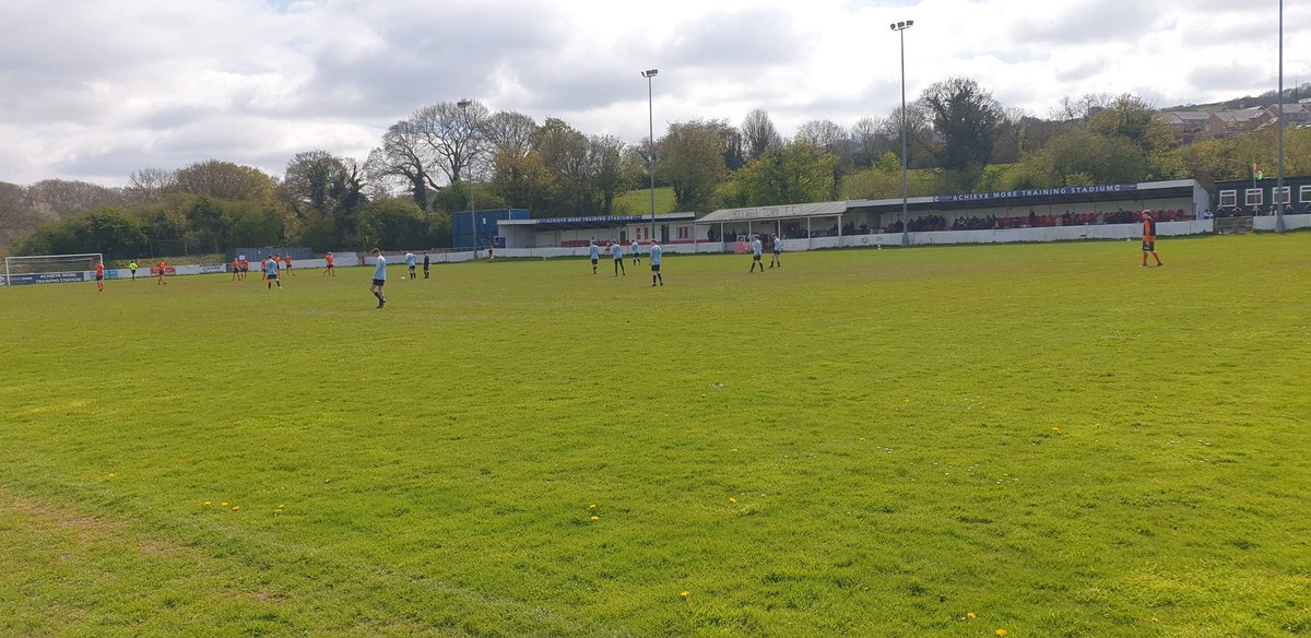Python1980's tweet photo. A pulsating game at the Airfield with a last minute headed equaliser for @airbusacademy U14...followed by Naths last game for @aprjfc U16 in the cup final at Holywell Town #footyfix https://t.co/V8B2IhMxrb