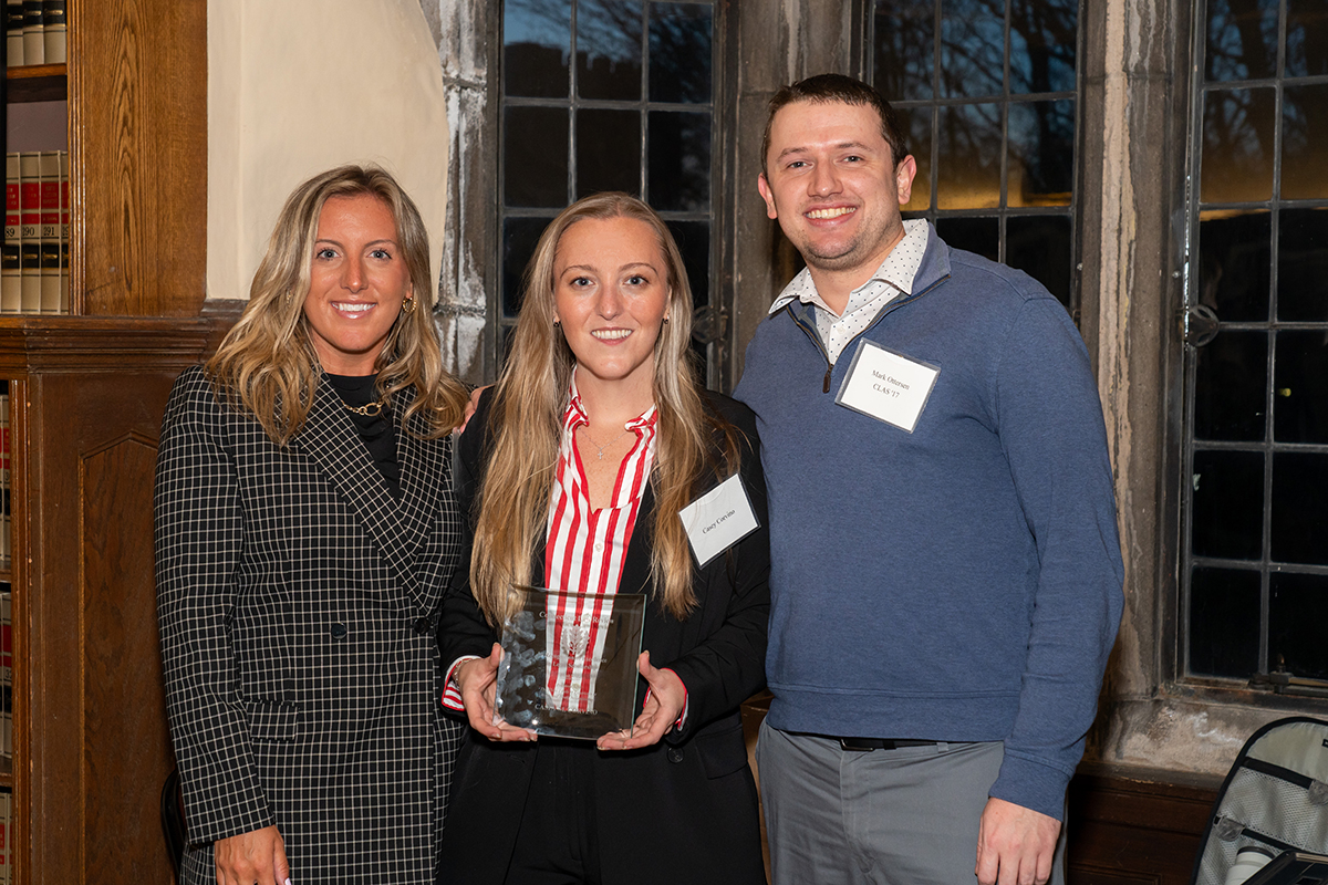 Congratulations to UConn Law student Casey Corvino '24 on winning the Best Note Award from the @ConnLRev. (Casey is pictured here with her sister, Cara Corvino, and fiance, Mark Ottersen.)