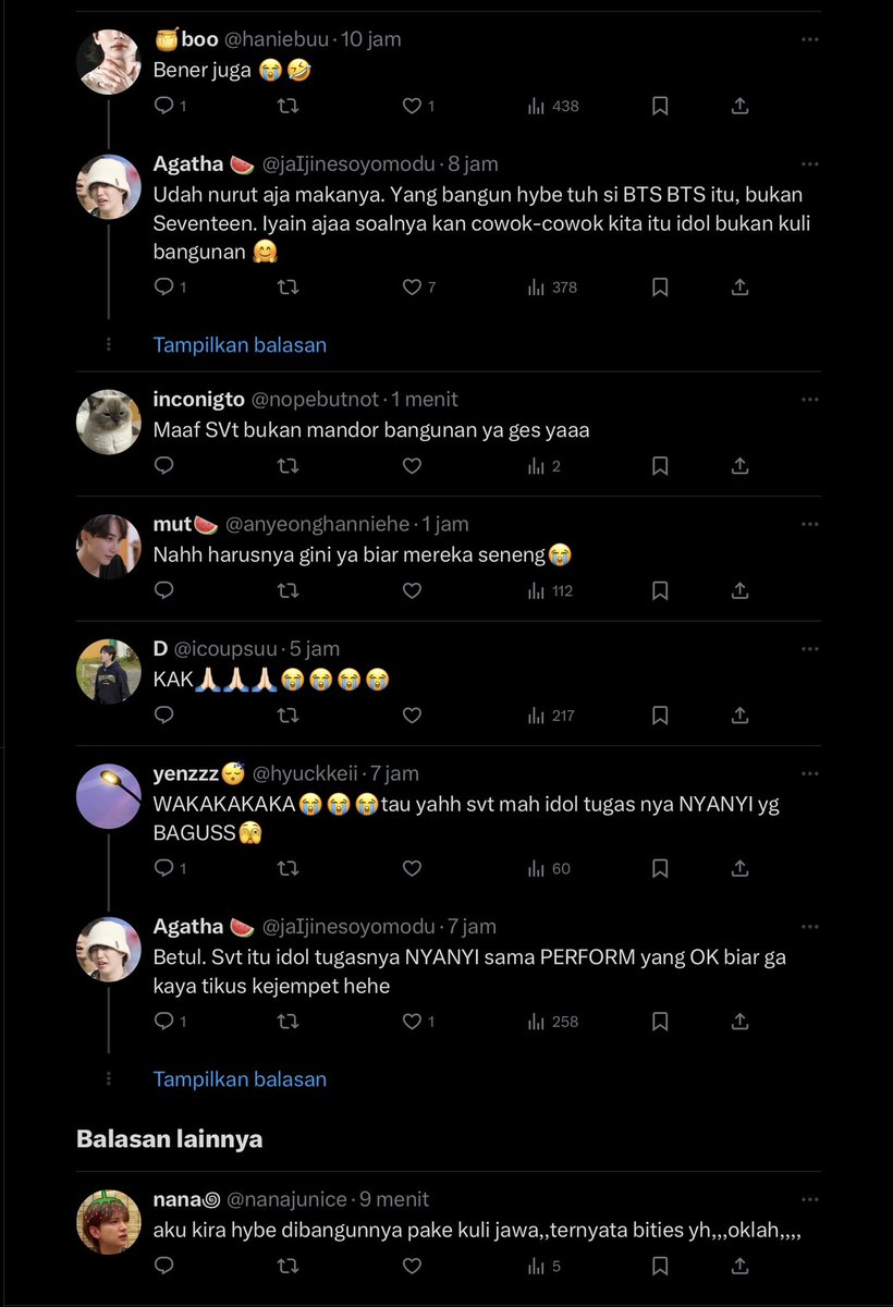 hourlybyme's tweet photo. @bitiesfess kumpulan orang sakit, jahat bgt mulutnya.. bangtan dikatain kuli bangunan sm mereka🥲😭 https://t.co/z8JE06JlMU