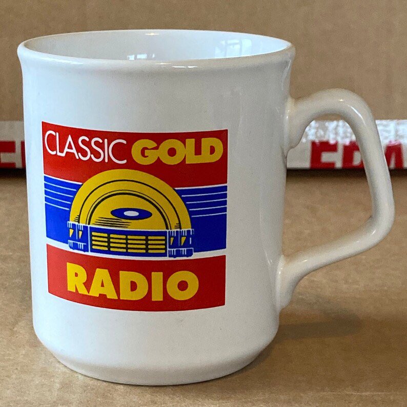 RadioMugs's tweet photo. A cup classic from #ClassicGold #showusyourmugs https://t.co/Ro2YNOvKcU