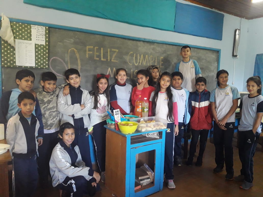 #𝑴𝒆𝒓𝒊𝒆𝒏𝒅𝒂𝑬𝒔𝒑𝒆𝒄𝒊𝒂𝒍 | Merienda especial 😋 en los grados.
🌐👉iavo.educacionadventista.com/post/12163
#EducaciónAdventista
#MásQueEnseñanza
#EstoEsEA
#𝑴𝒆𝒓𝒊𝒆𝒏𝒅𝒂𝑬𝒔𝒑𝒆𝒄𝒊𝒂𝒍
#IAO