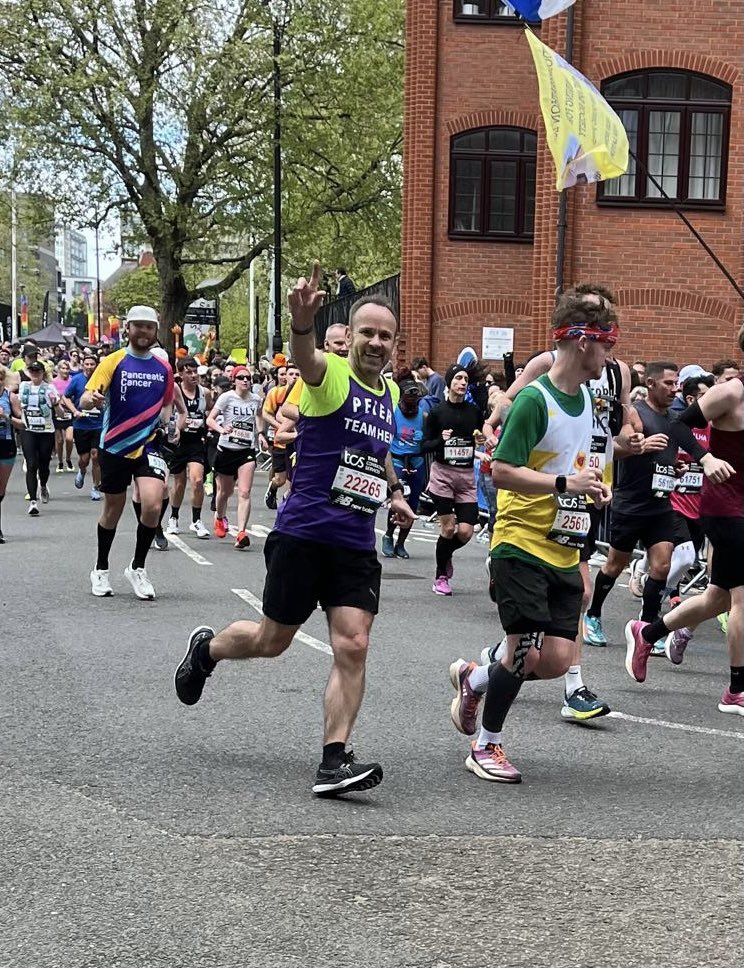Go Peter Duff go … #14miles  #londonmarathon2024 #marathon <a href="/Shoosmiths/">Shoosmiths</a> <a href="/HeadwayEN/">HeadwayEastNorthants</a>