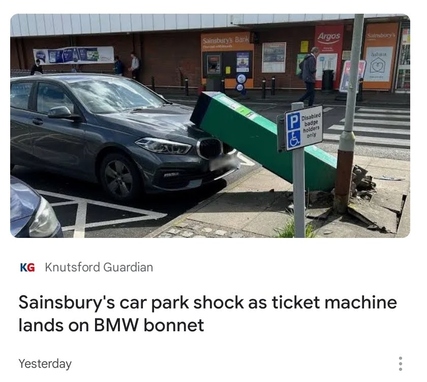 ilcmaclean's tweet photo. @worldbollard The ghost in the machine. https://t.co/OAWYgg4IdA