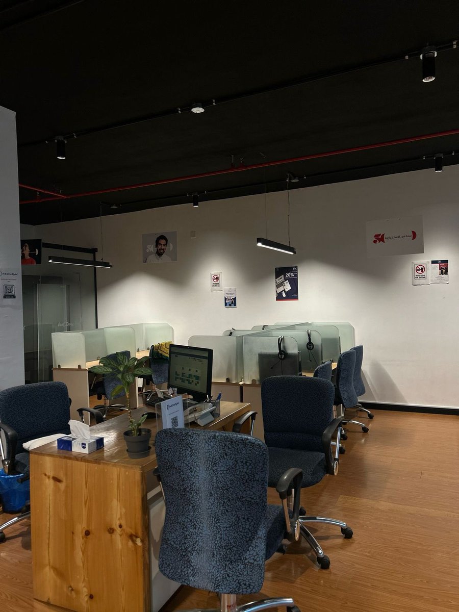 Wall Street English tweet media