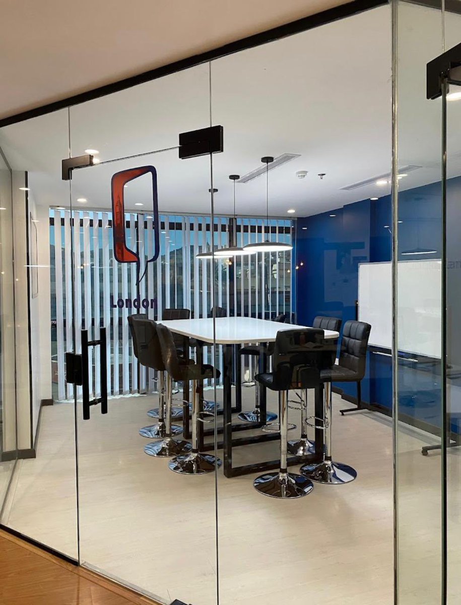 Wall Street English tweet media