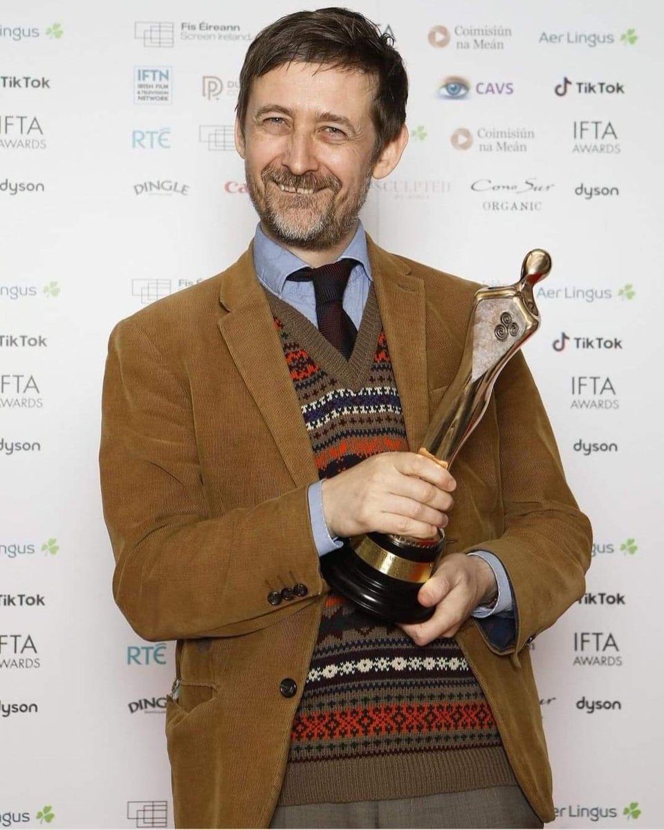 A huge congratulations to our patron and friend Neil Hannon of @divinecomedyhq on winning an IFTA last night. 🥳 facebook.com/share/p/faq51J…