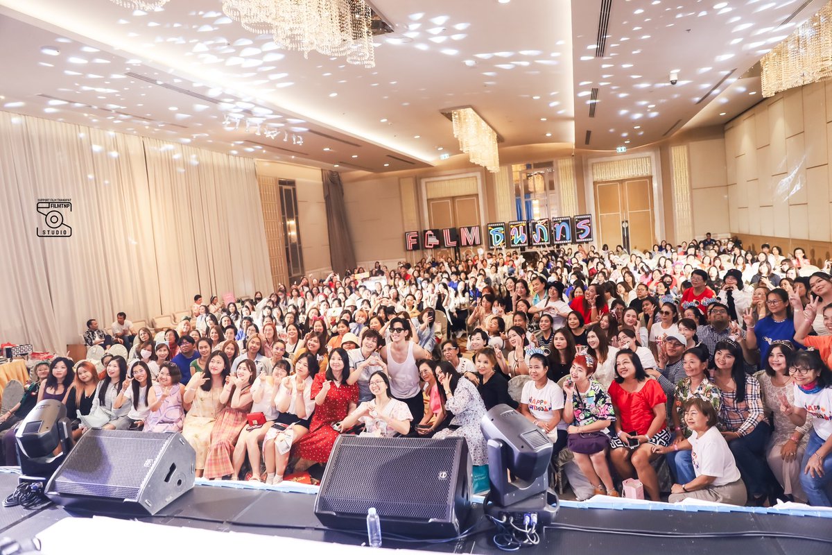 FilmtnpStudio's tweet photo. “Film’s Birthday &amp; Cheat Day Party ”

ขอบคุณแฟนๆ ที่มาร่วมงาน ทุกคำทักทาย รอยยิ้ม เสียงหัวเราะ ดีใจที่เห็นทุกคนมีความสุขค่ะ 🫶🏻 

หากมีสิ่งใดบกพร่อง หรือผิดพลาดไป ทีมแอดมินขออภัยไว้ ณ ที่นี้ค่ะ

ขอบคุณที่มาเป็นความประทับใจให้กันค่ะ 🩵

#Film31One31
#FilmThanapat 
#ฟิล์มธนภัทร https://t.co/gcJVoTIEi0